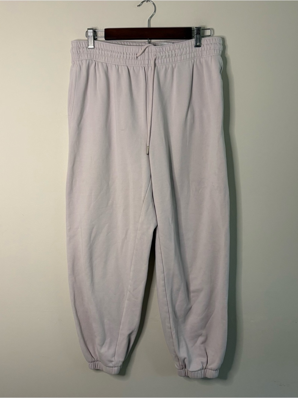 H&M Women’s Medium White grey Jogger Sweatpants Cozy Leisure Fall Sporty
